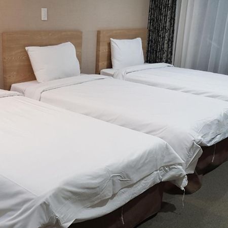 סאוגוויפו Dream Jeju Hotel מראה חיצוני תמונה