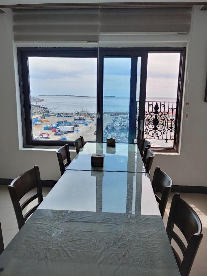 סאוגוויפו Dream Jeju Hotel מראה חיצוני תמונה