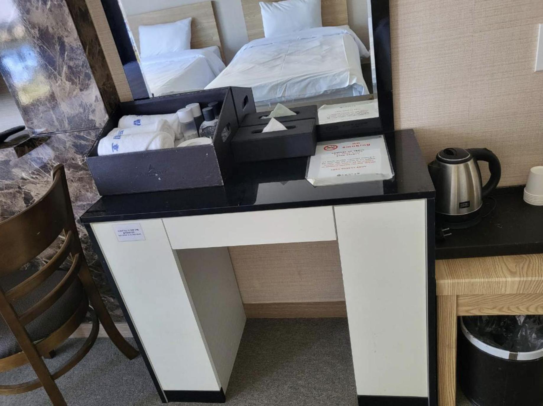 סאוגוויפו Dream Jeju Hotel מראה חיצוני תמונה