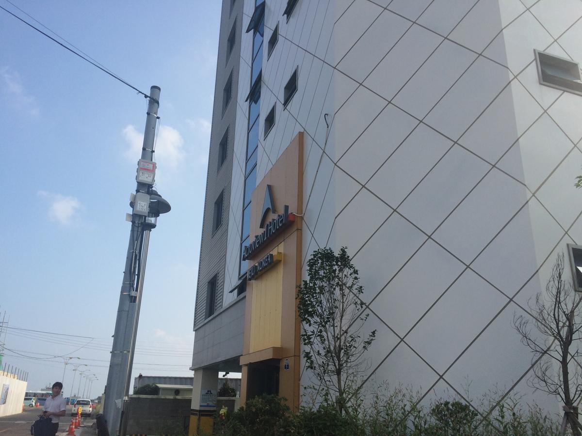 סאוגוויפו Dream Jeju Hotel מראה חיצוני תמונה